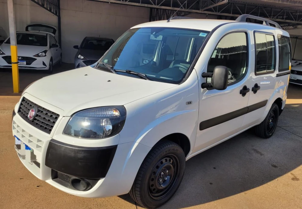 Fiat Doblo Essence 1.8 Flex 16V 5P 2020