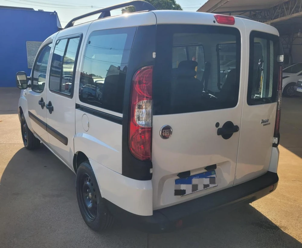 Fiat Doblo Essence 1.8 Flex 16V 5P 2020