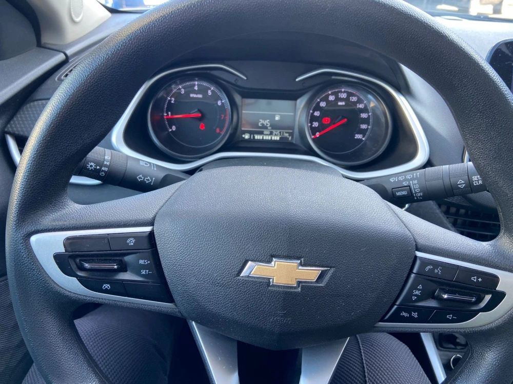 Chevrolet Onix Hatch LT 1.0 12V Flex Mec. 4P 2023