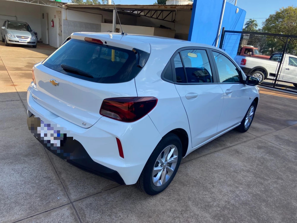 Chevrolet Onix Hatch LT 1.0 12V Flex Mec. 4P 2023