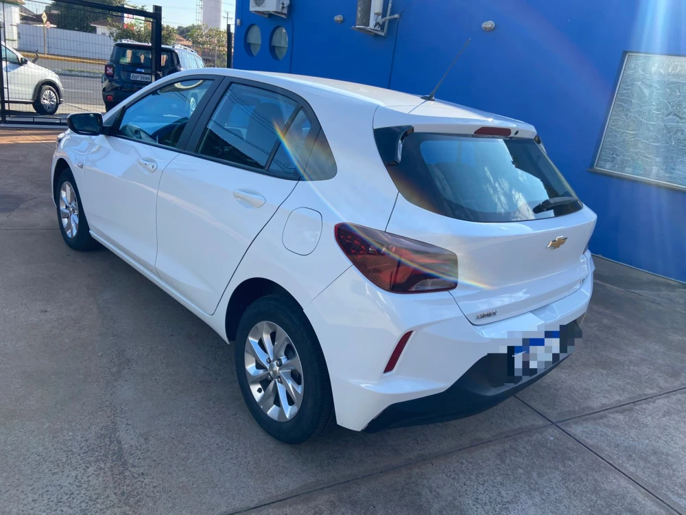 Chevrolet Onix Hatch LT 1.0 12V Flex Mec. 4P 2023